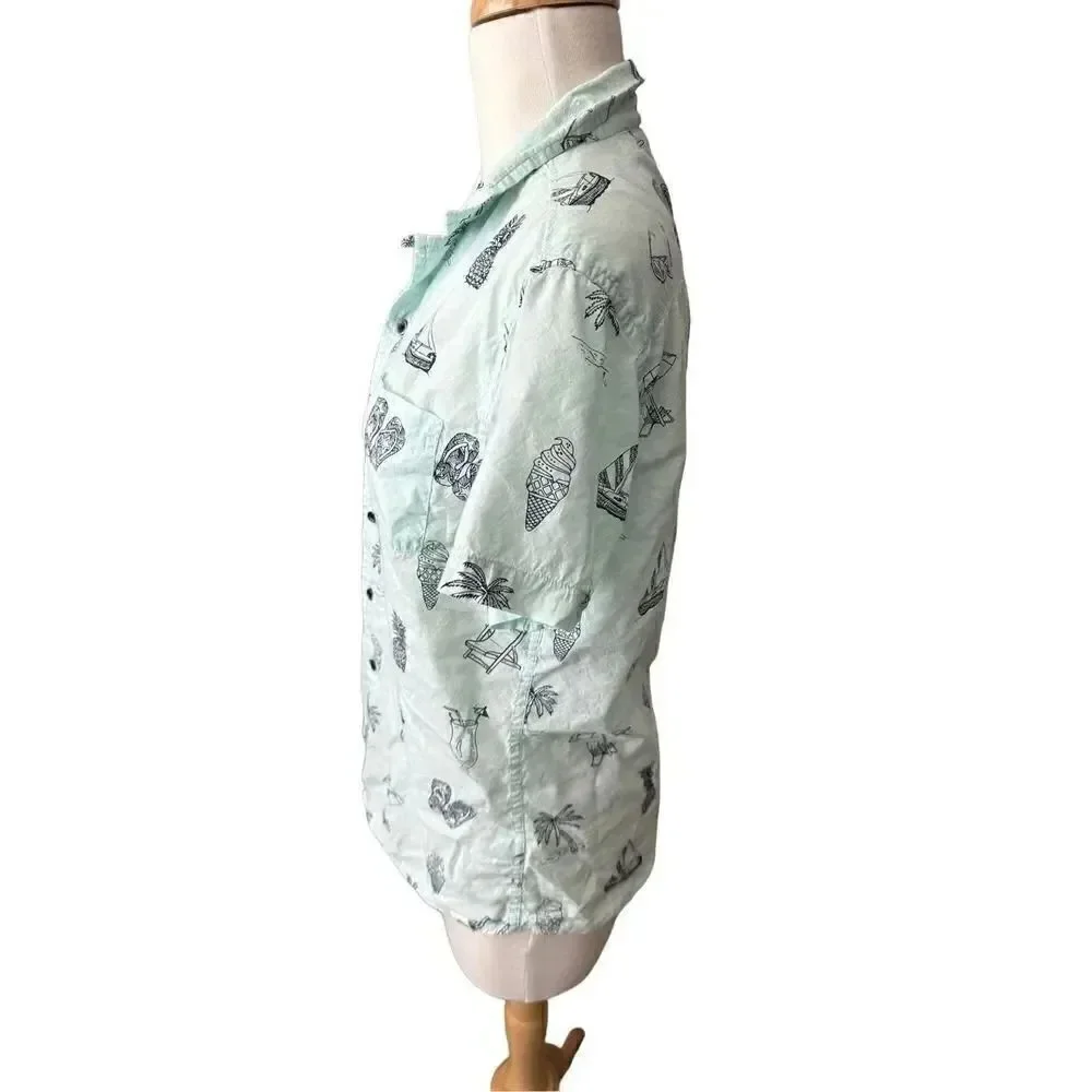 Free planet short sleeve button up - Picture 3 of 8